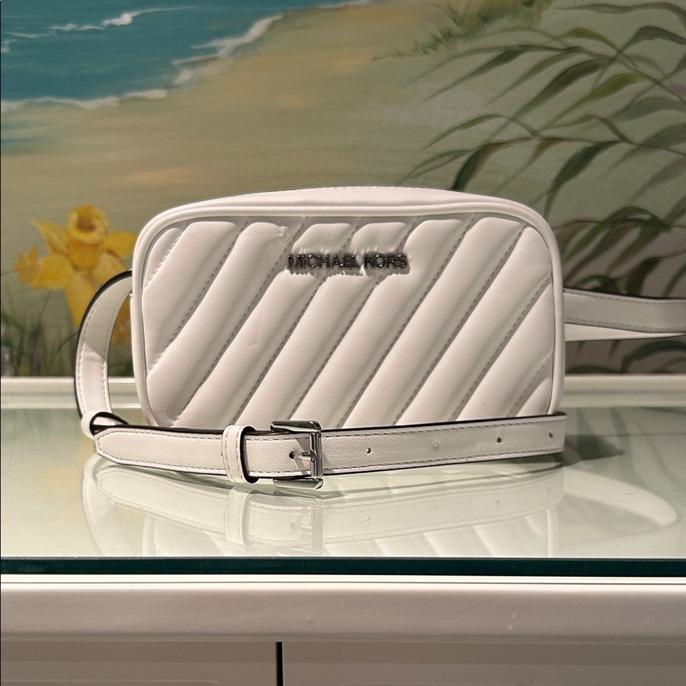 NWOT Michael Kors Rose Quilted Convertible Belt Bag - White 7.5” x 4.5” x  2.25”